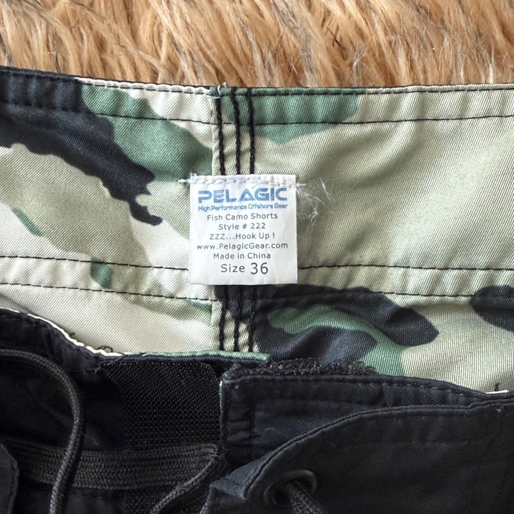 Pelagic Green Camouflage Cargo Shorts - Picture 2 of 4